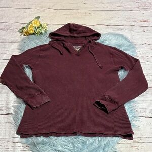 Ravel Heart American Garage Burgundy Waffle Knit Henley Top sz M